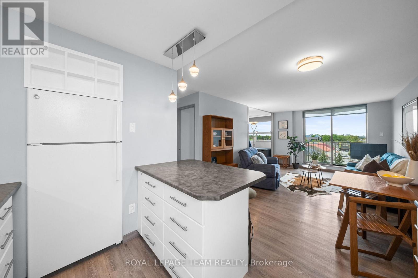 #611 1440 HERON ROAD - 12