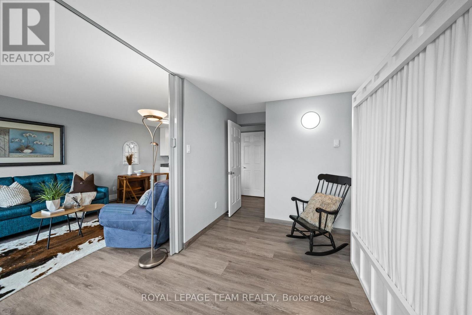 #611 1440 HERON ROAD - 19