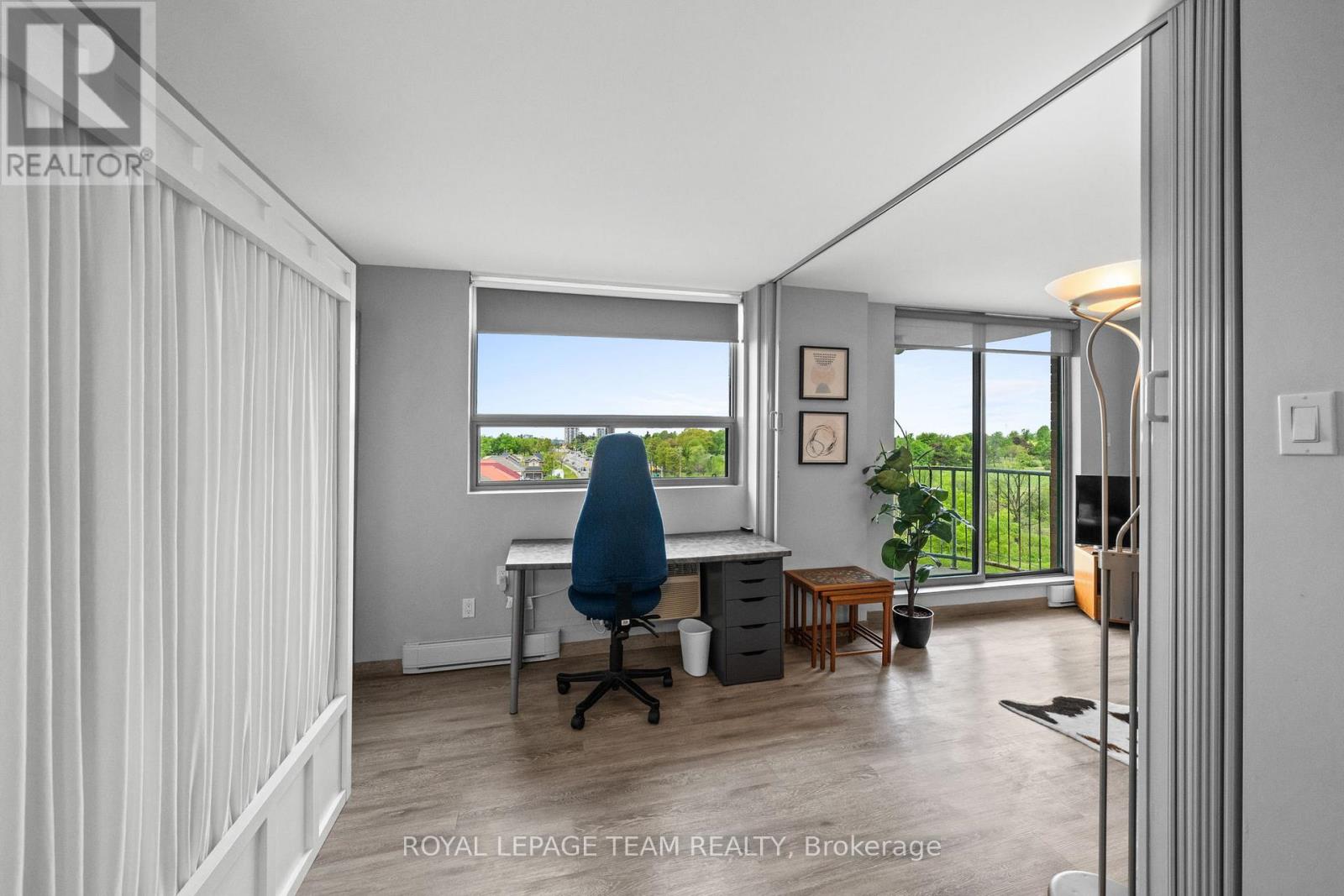 #611 1440 HERON ROAD - 20