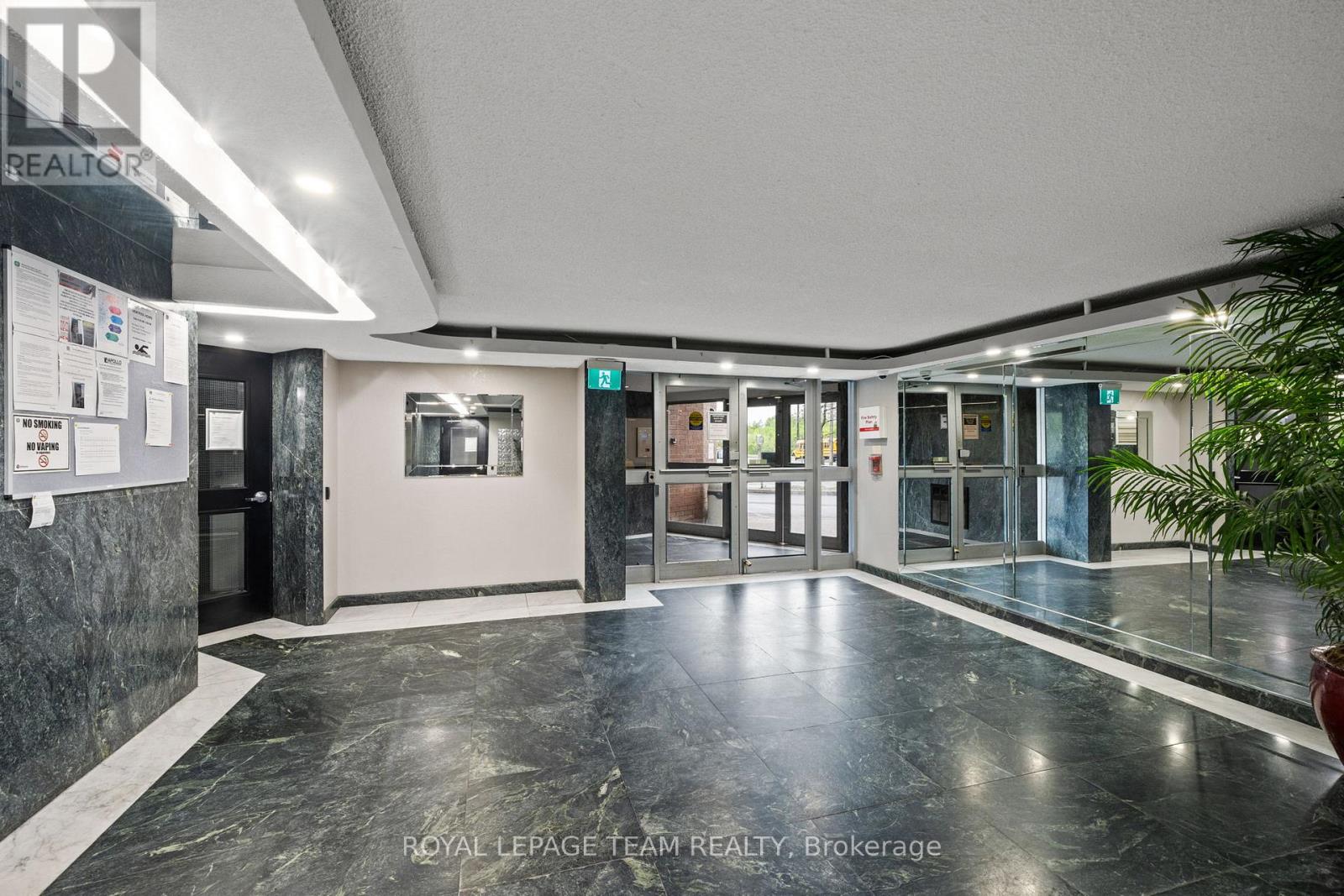 #611 1440 HERON ROAD - 5