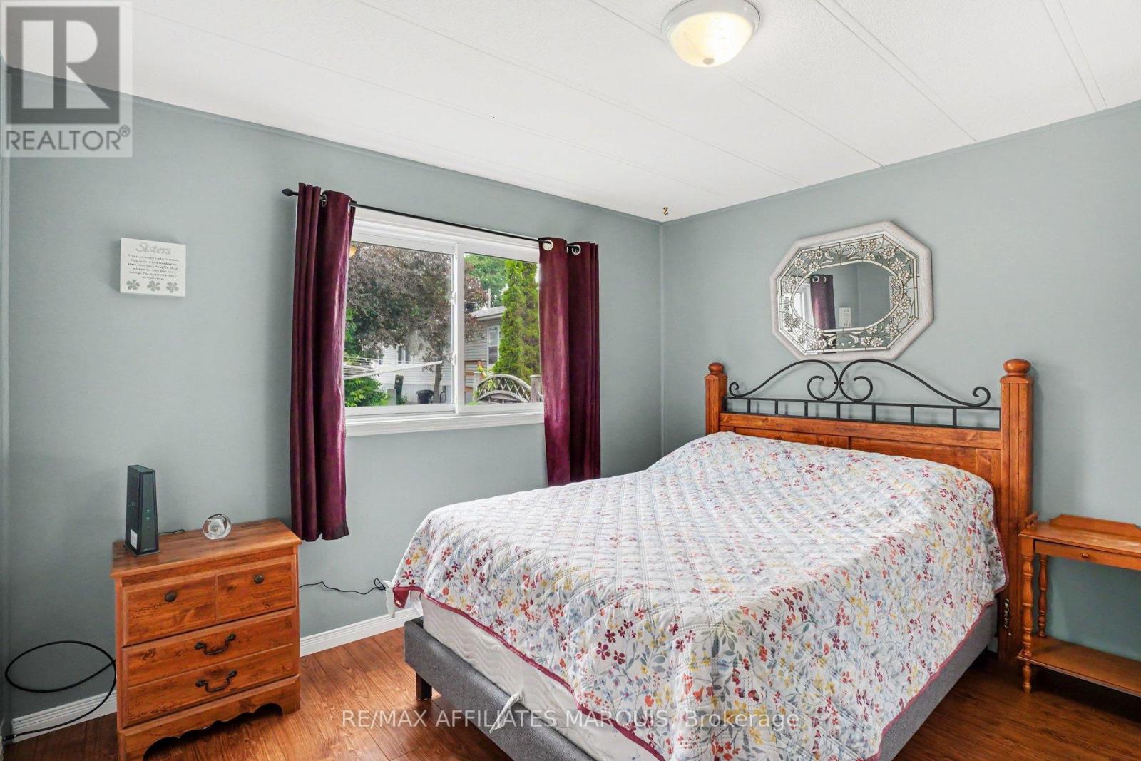 10 SADDLE AVENUE - 18