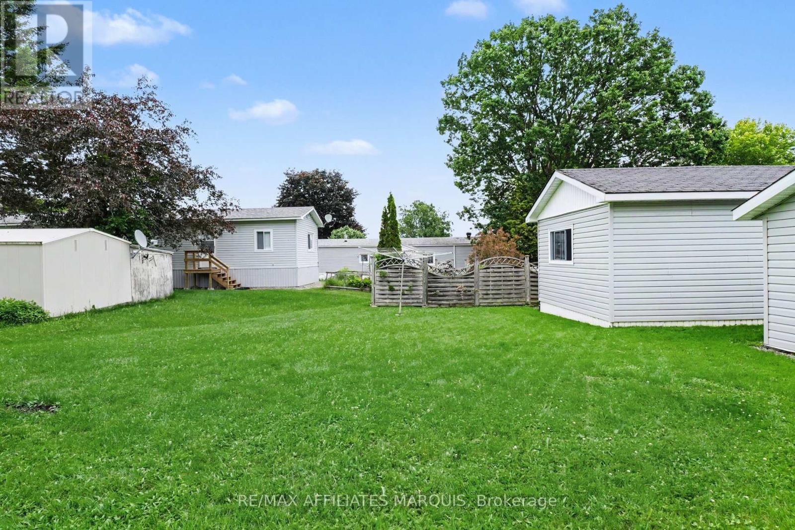 10 SADDLE AVENUE - 28