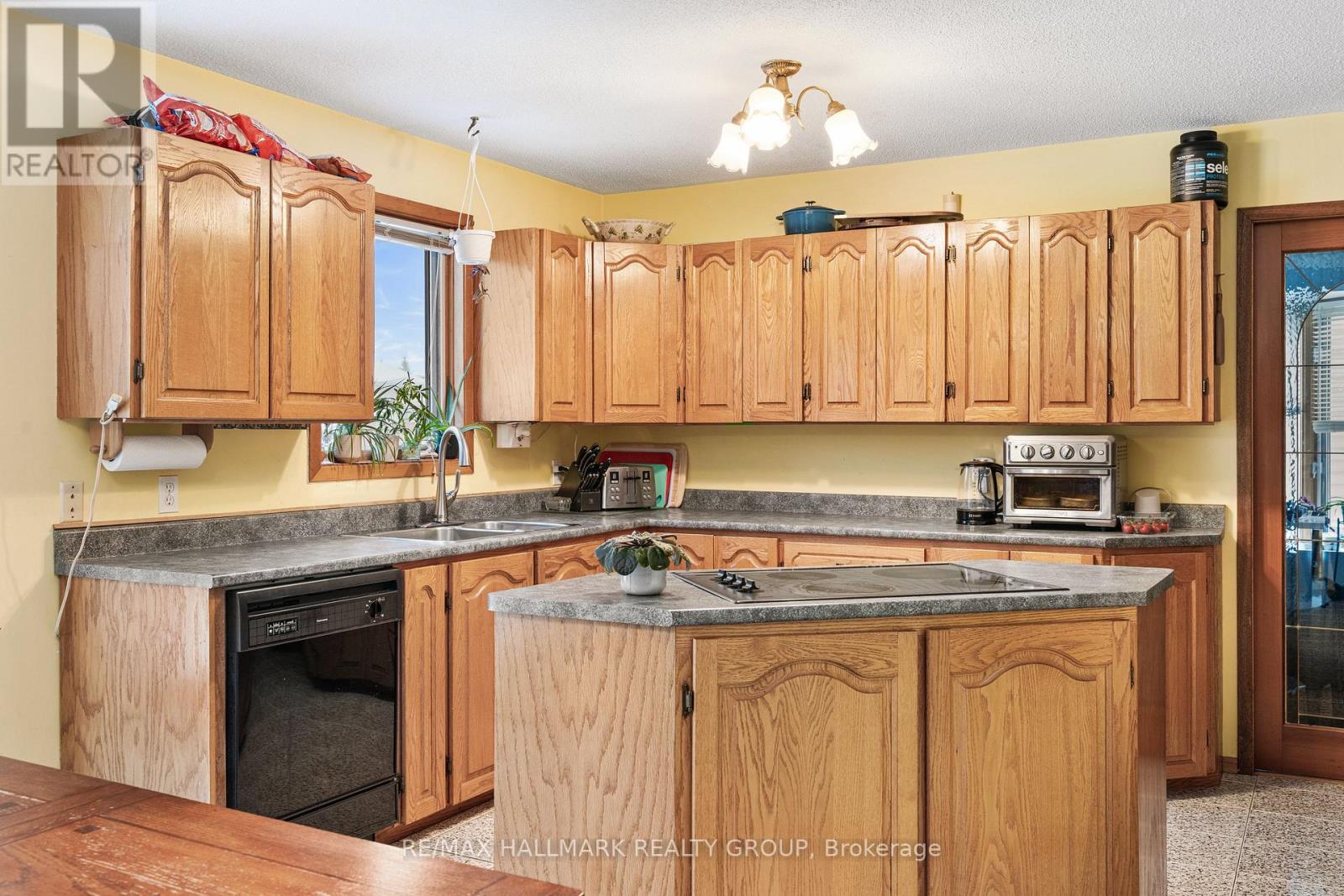 477 DUVERNAY DRIVE - 10