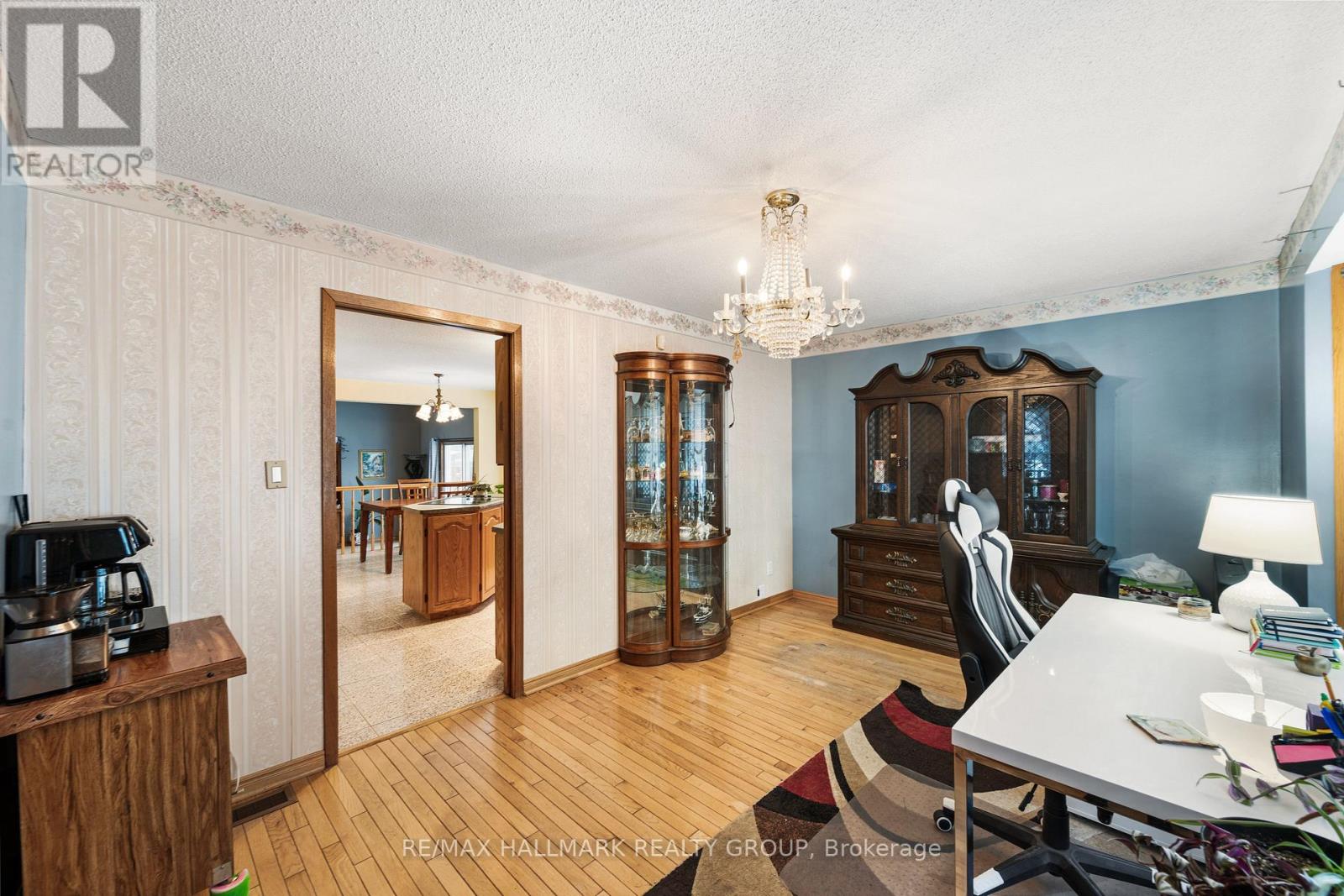 477 DUVERNAY DRIVE - 15
