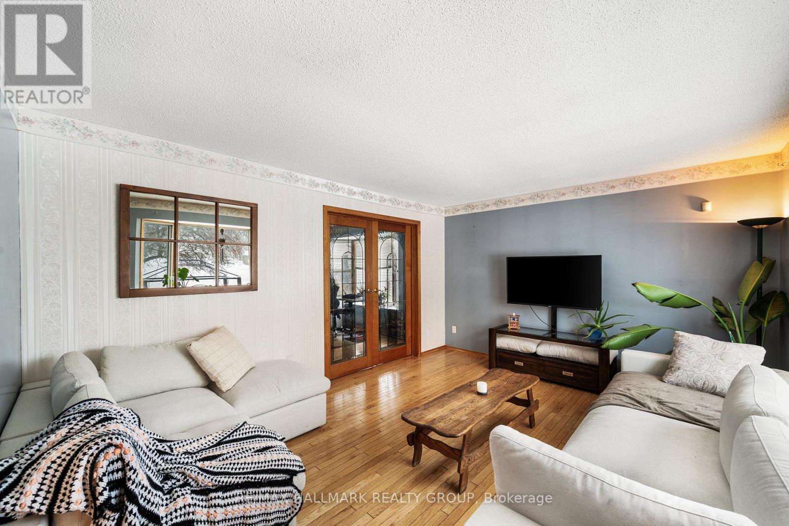 477 DUVERNAY DRIVE - 18