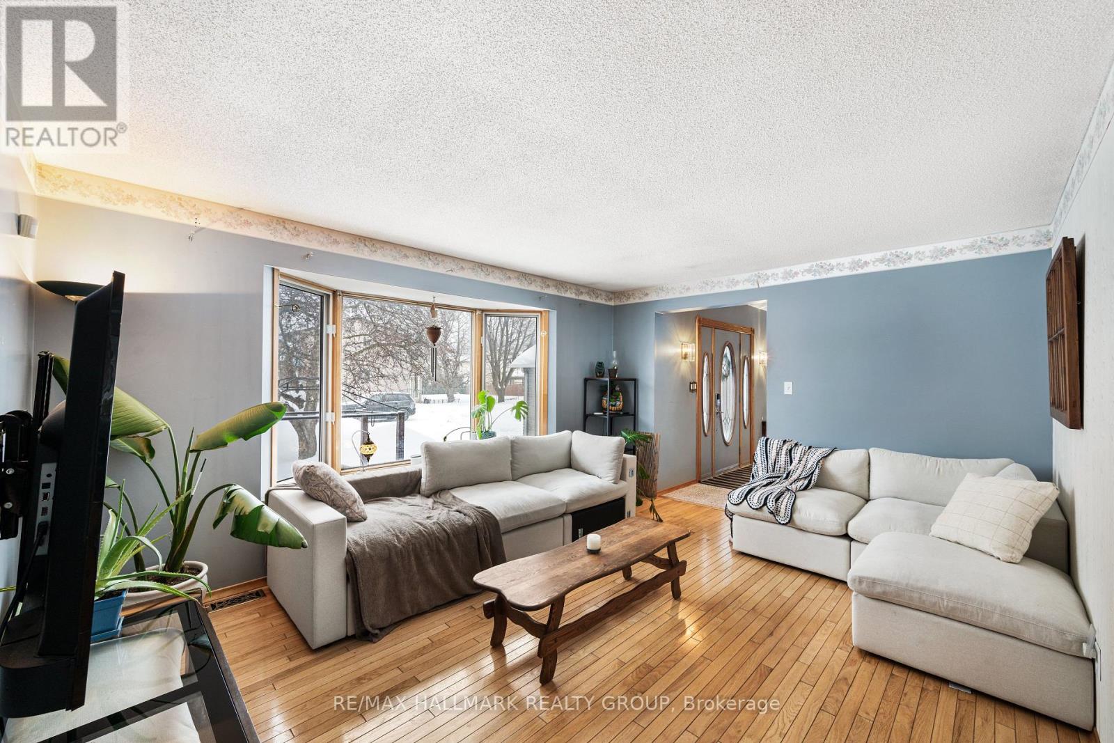 477 DUVERNAY DRIVE - 19