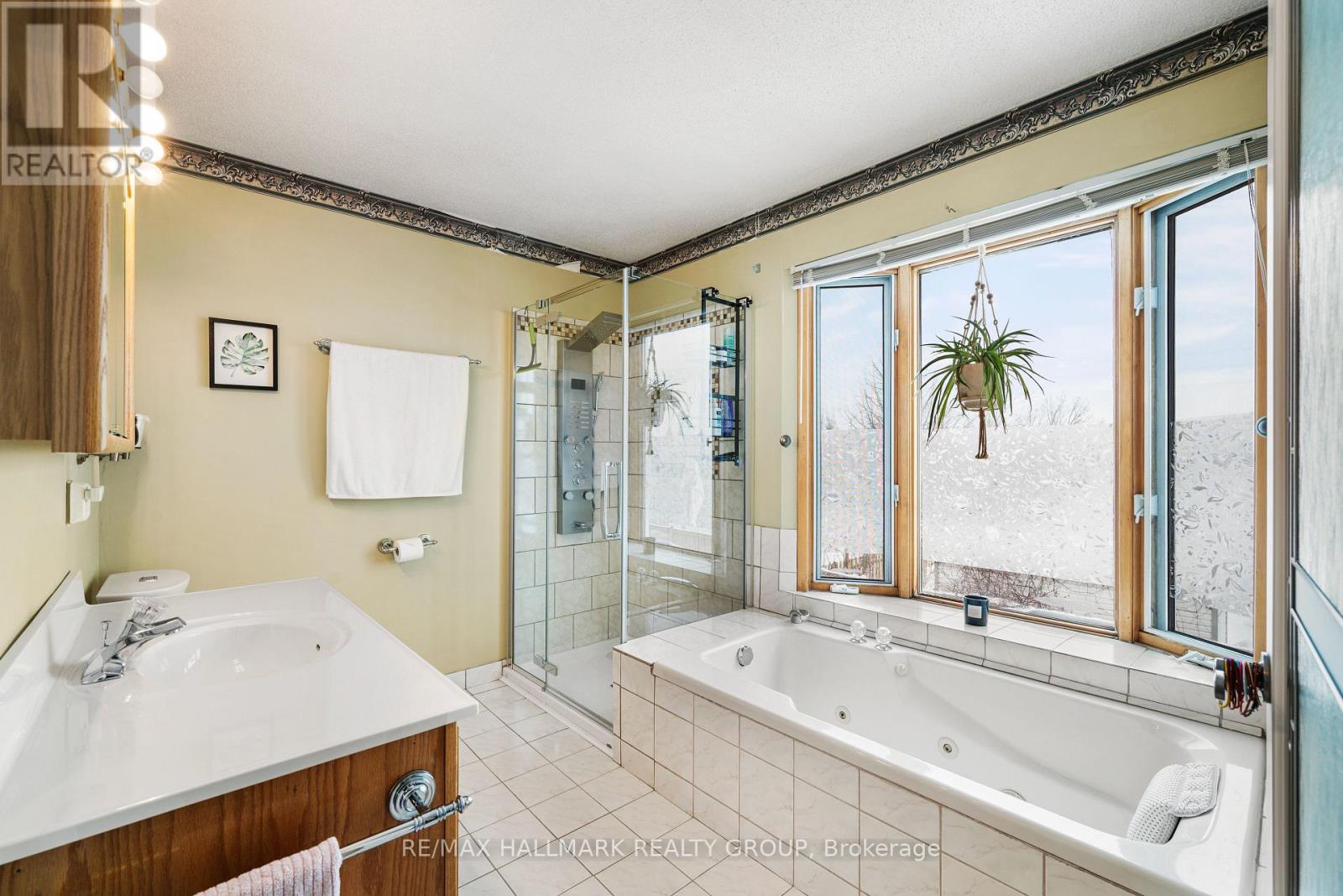 477 DUVERNAY DRIVE - 23