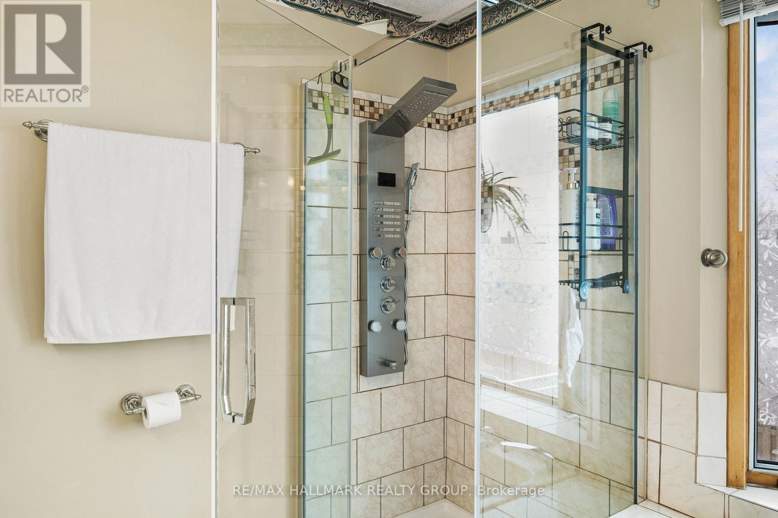 477 DUVERNAY DRIVE - 24