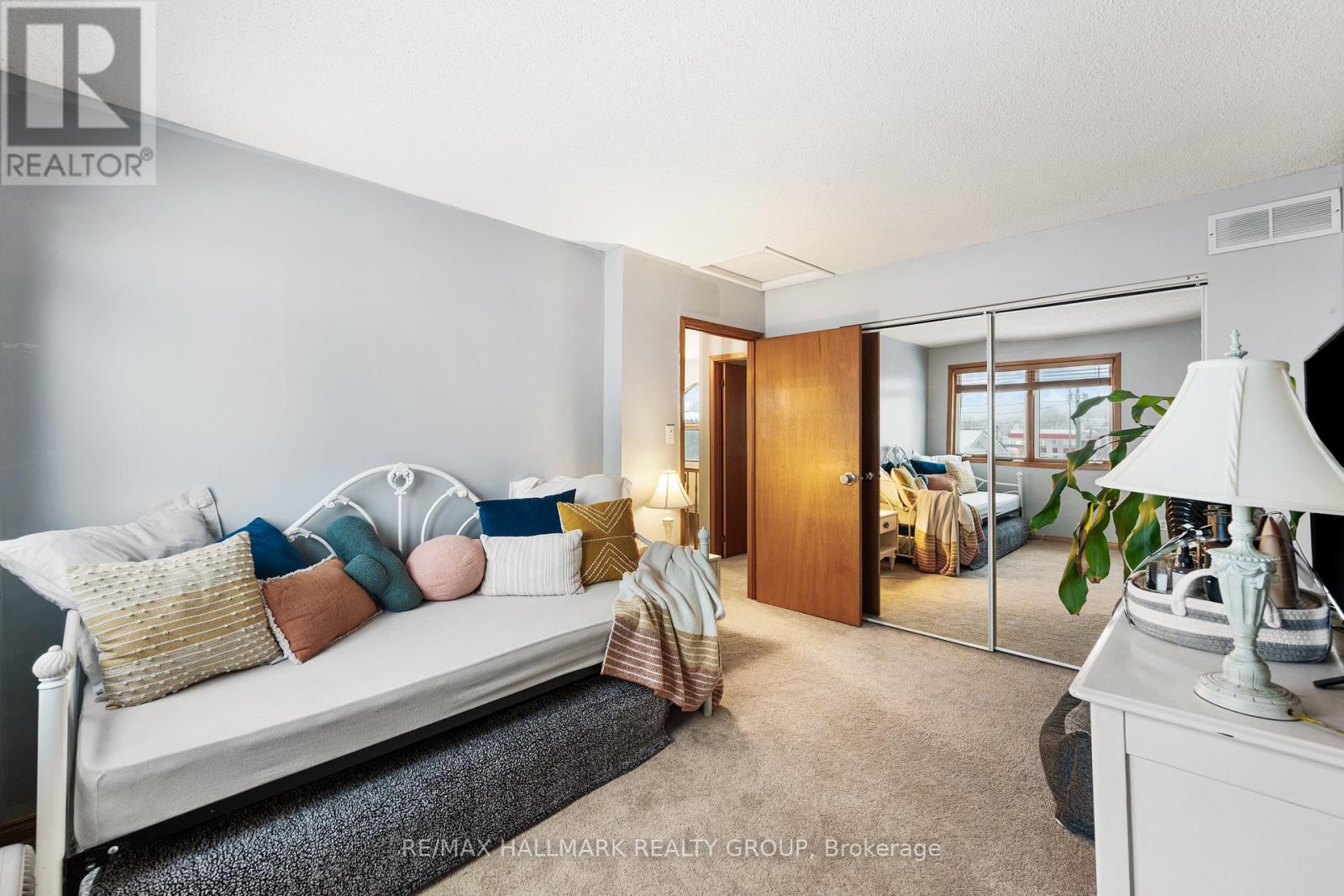 477 DUVERNAY DRIVE - 25