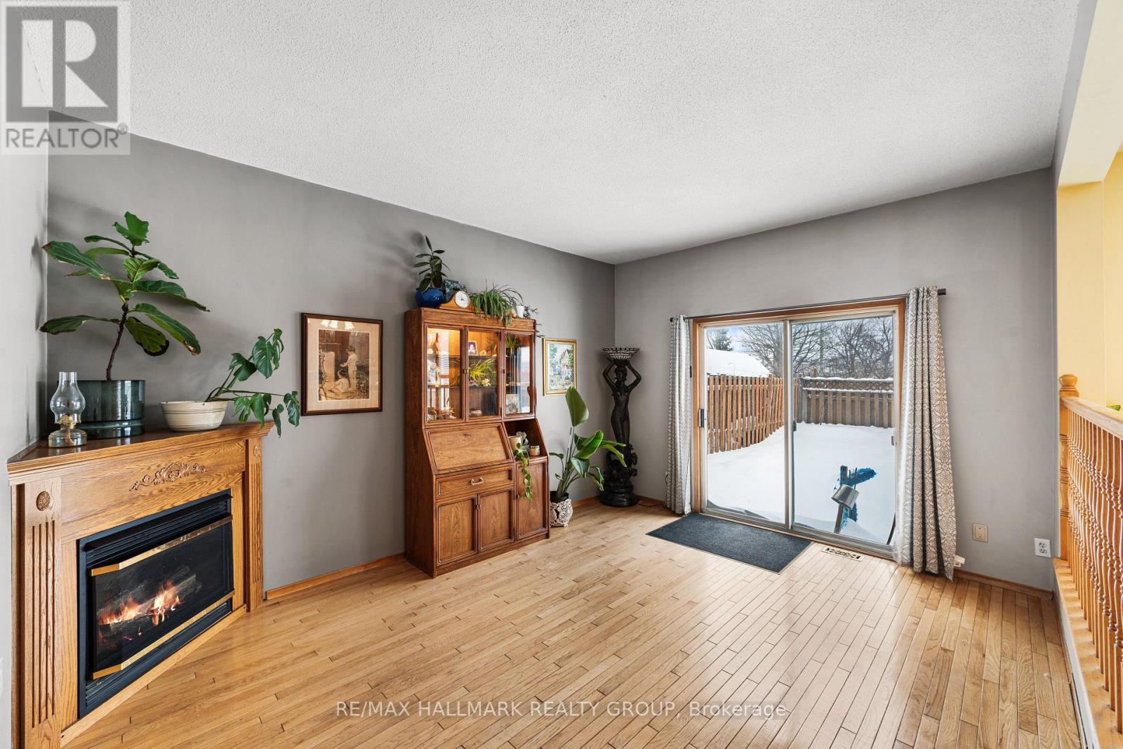 477 DUVERNAY DRIVE - 8