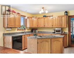 477 Duvernay Drive, Ottawa, ON K1E2N7 Photo 10