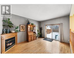 477 Duvernay Drive, Ottawa, ON K1E2N7 Photo 6