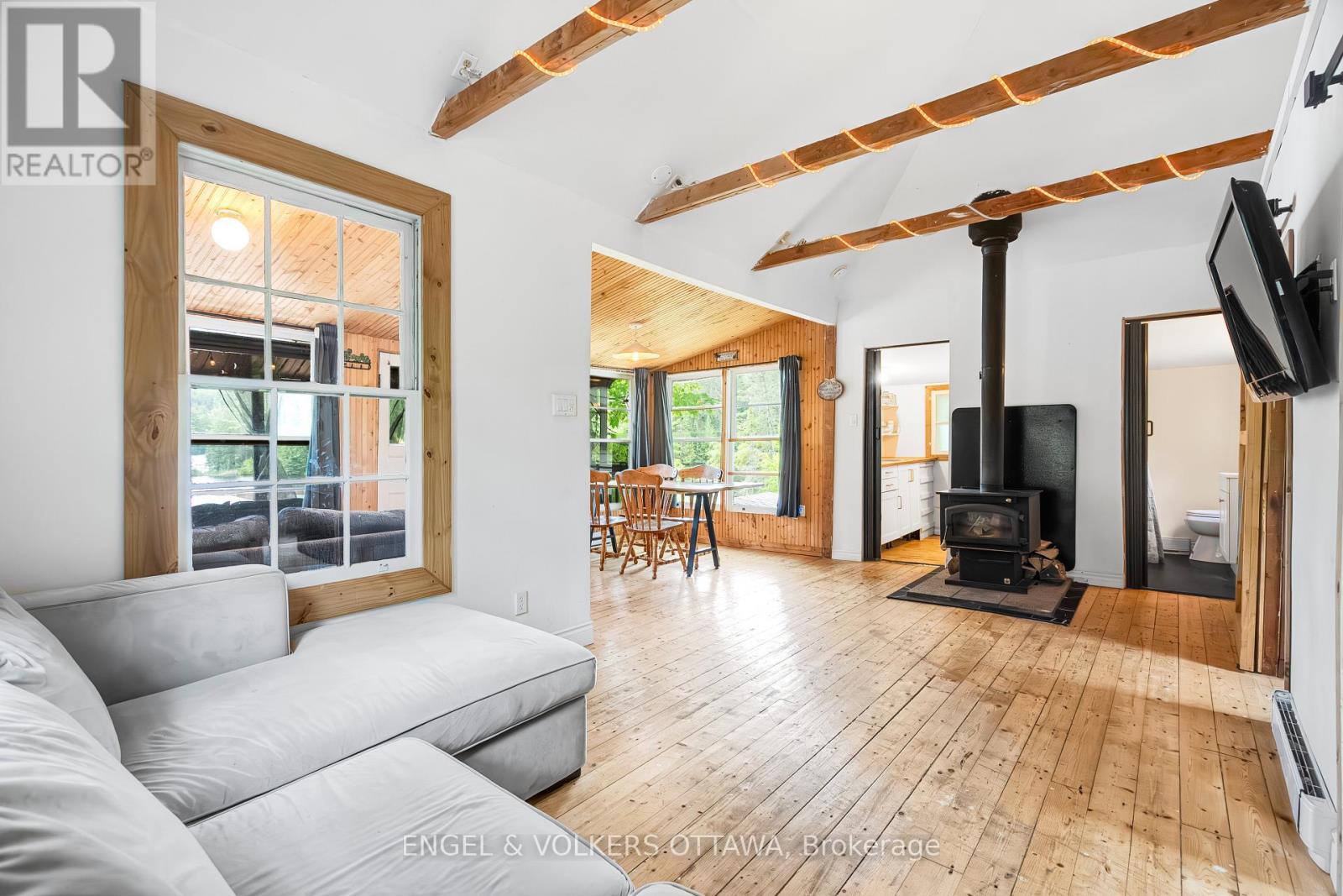 1779 CENTENNIAL LAKE ROAD - 23
