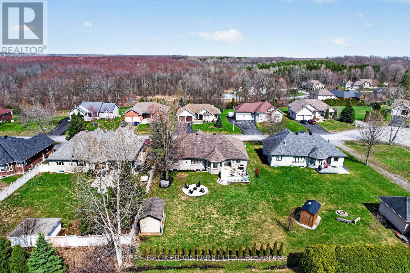 12 PENNY LANE - 48