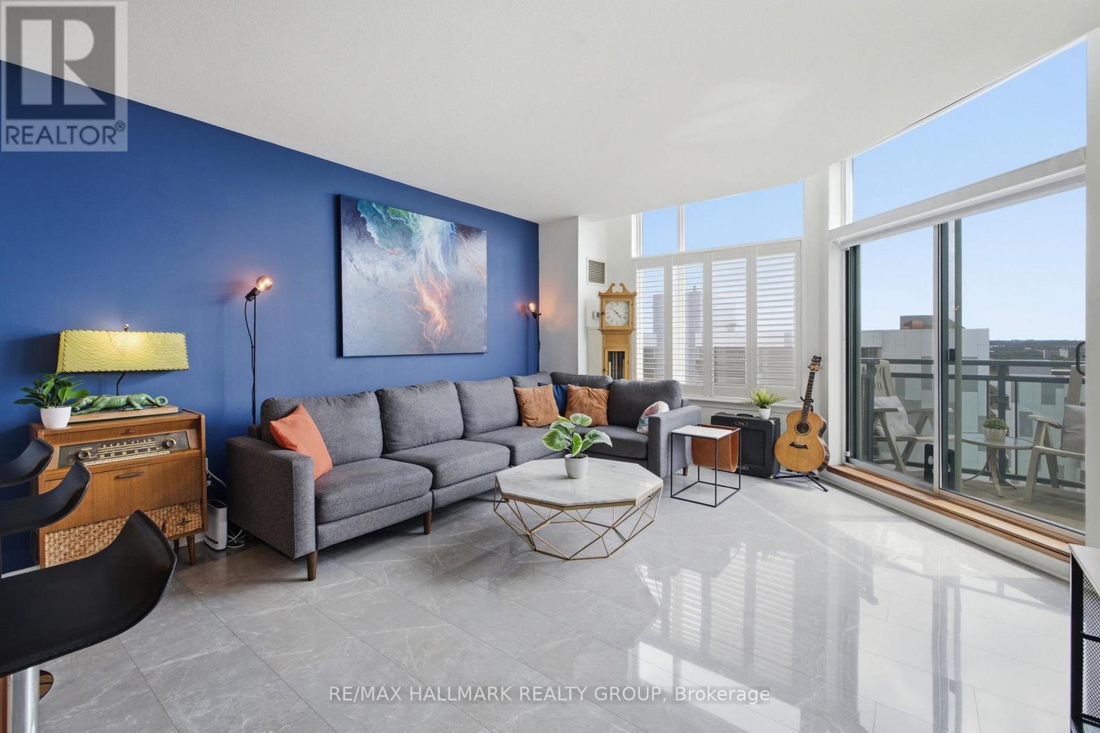 #2301 570 LAURIER AVENUE W - 12