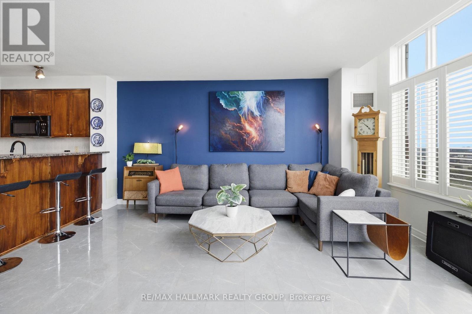 #2301 570 LAURIER AVENUE W - 14