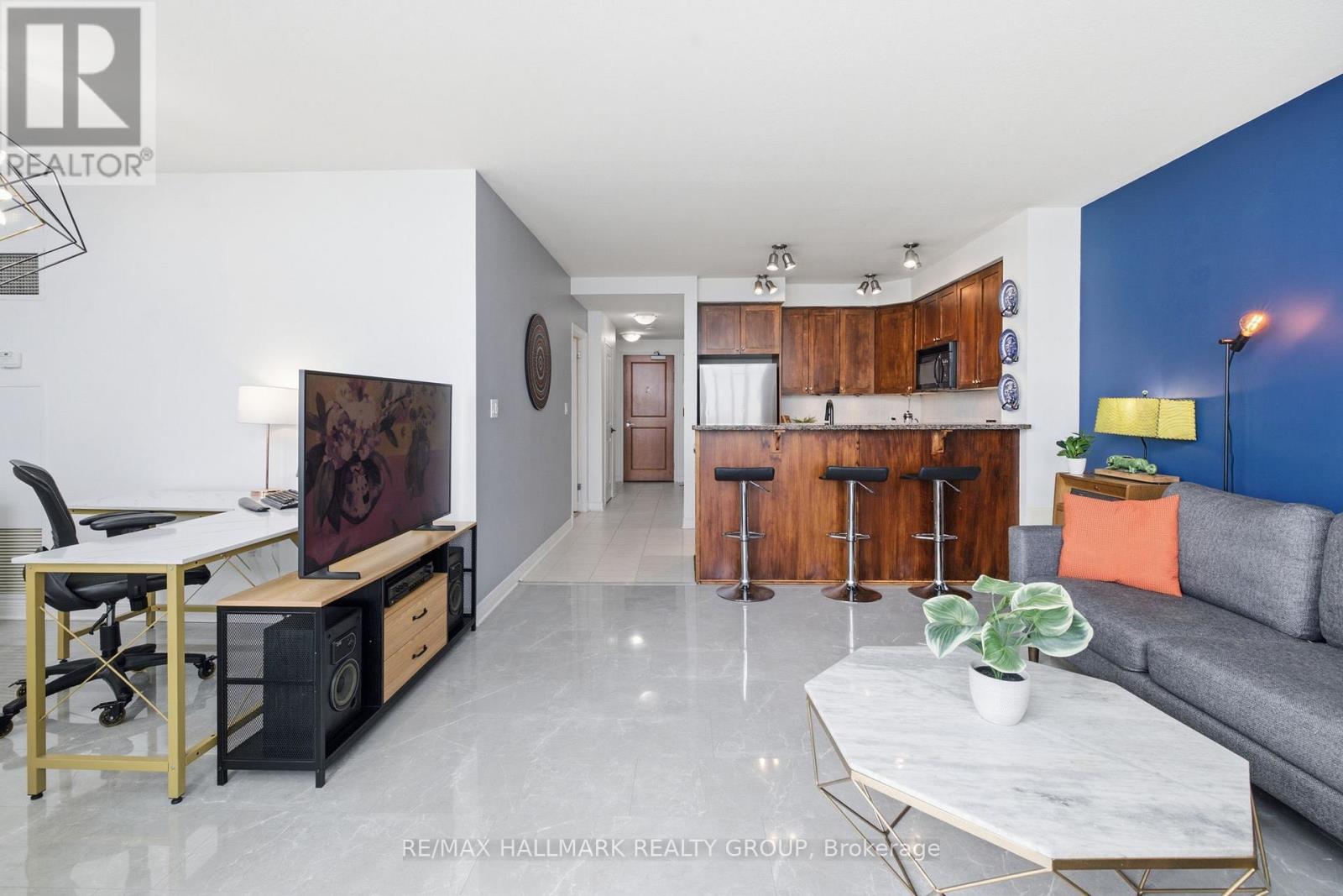 #2301 570 LAURIER AVENUE W - 15
