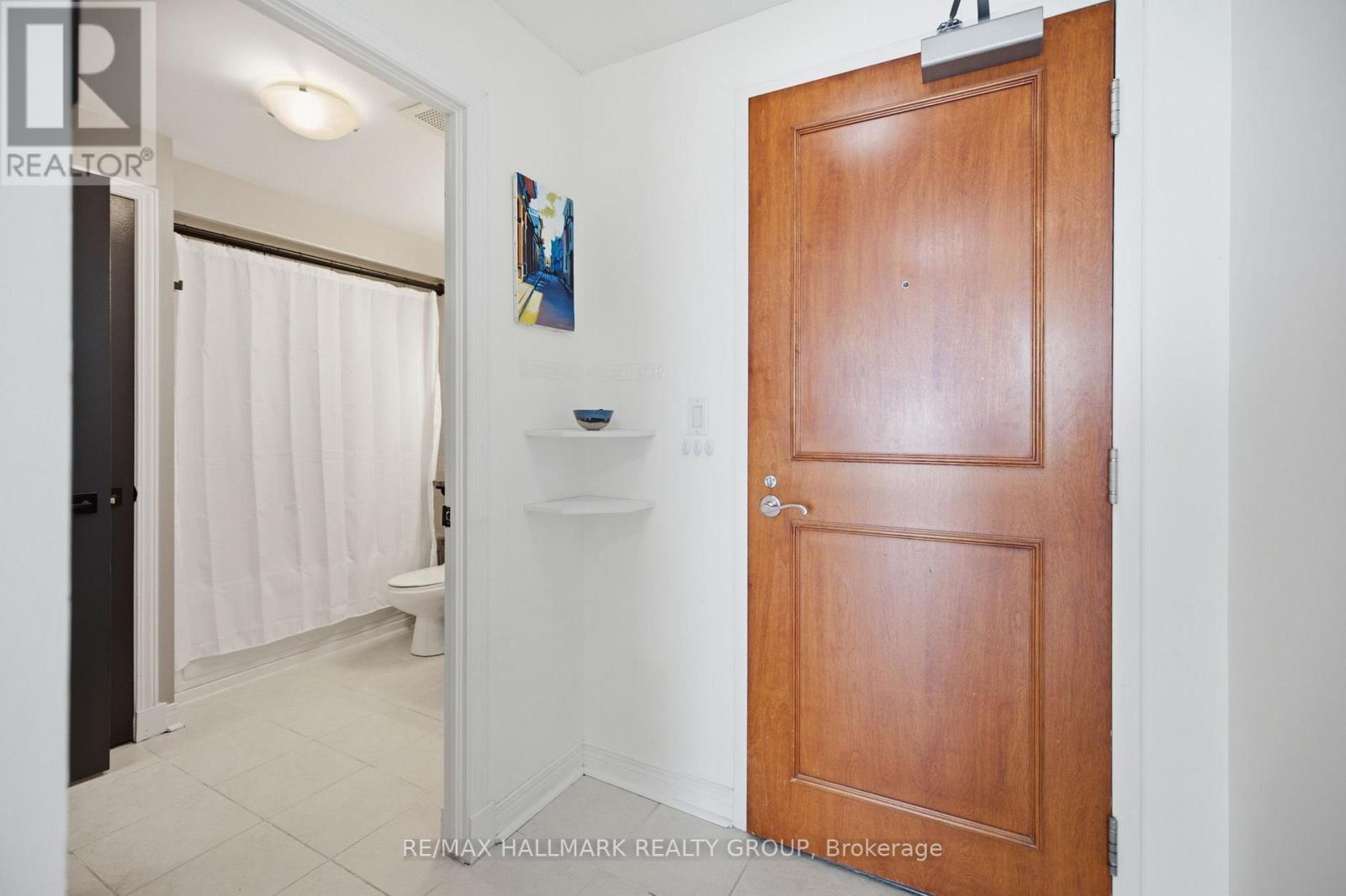 #2301 570 LAURIER AVENUE W - 6