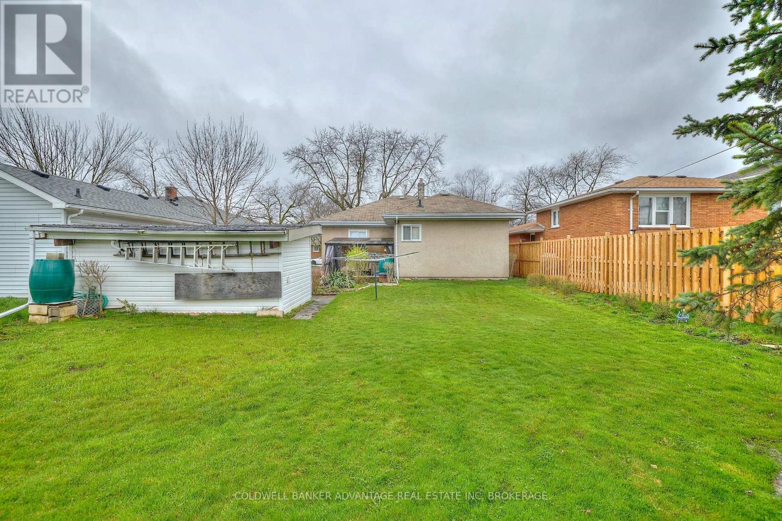 68 CAMERON AVENUE - 23