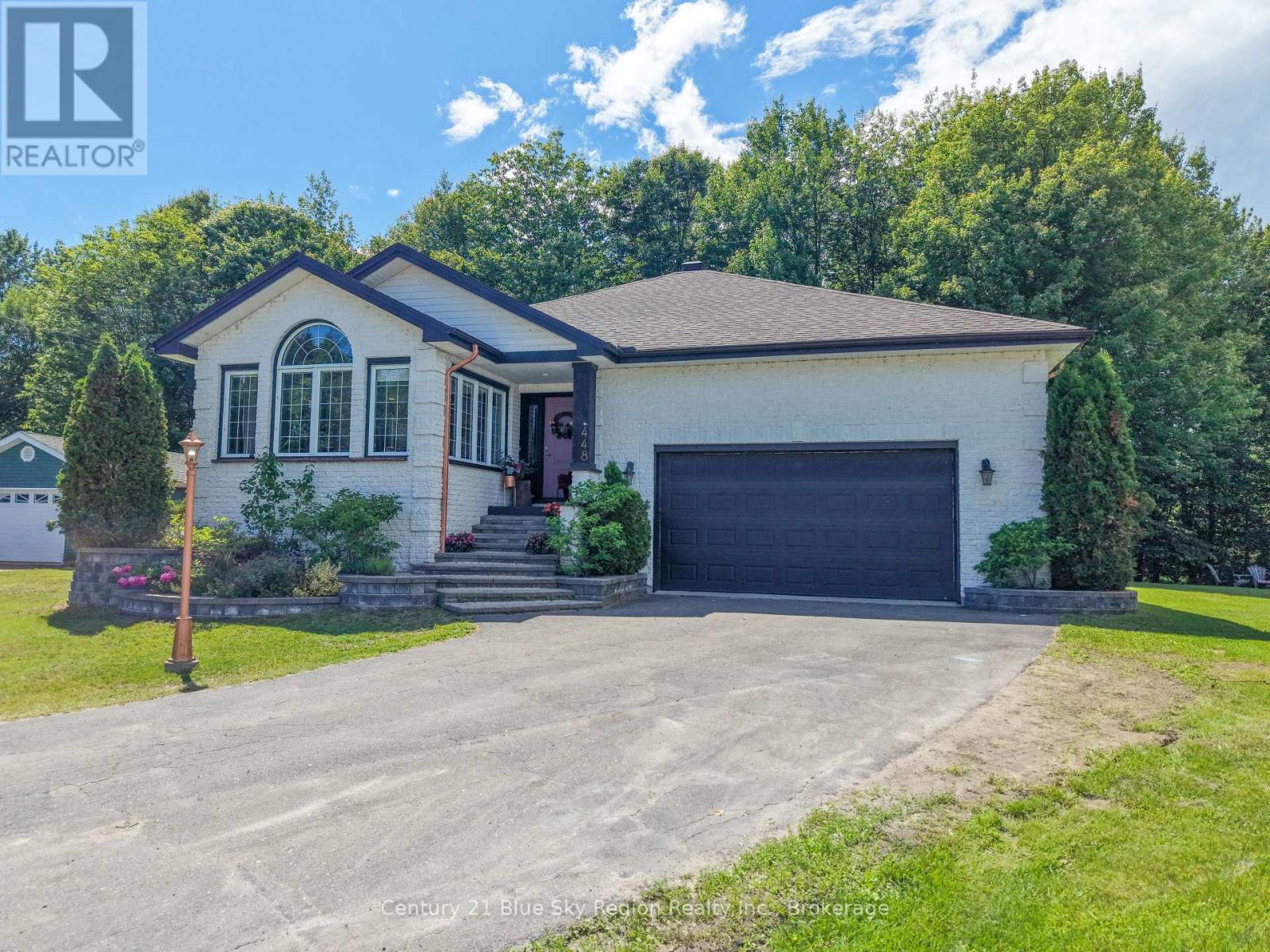 448 HOLDITCH STREET - 1