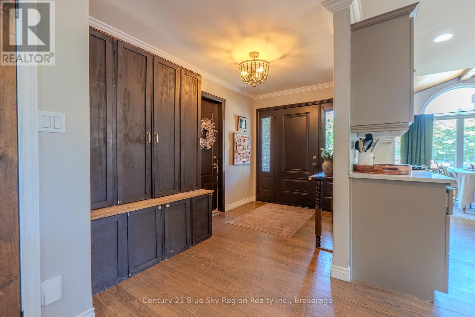 448 HOLDITCH STREET - 2