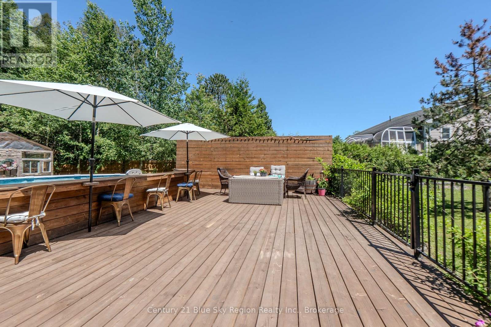 448 HOLDITCH STREET - 41