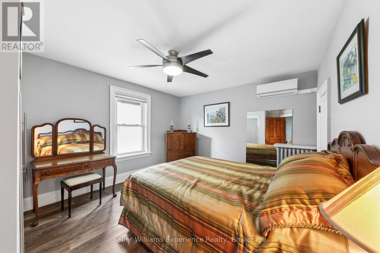 390 KING STREET - 13
