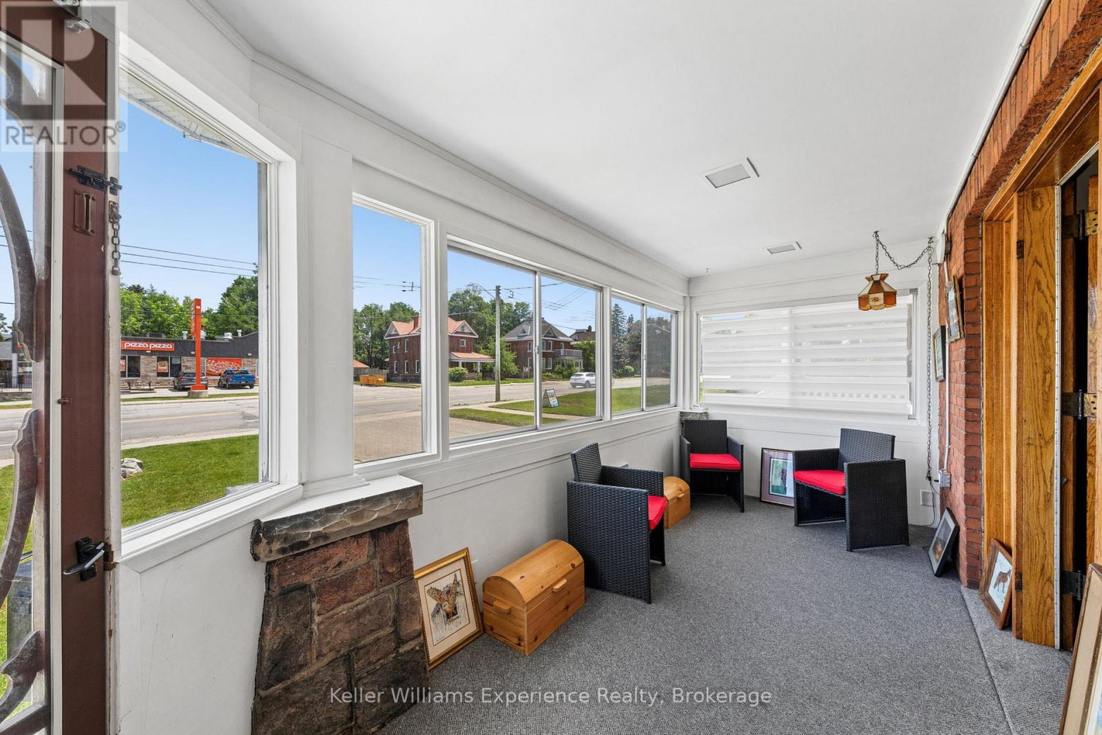 390 KING STREET - 5