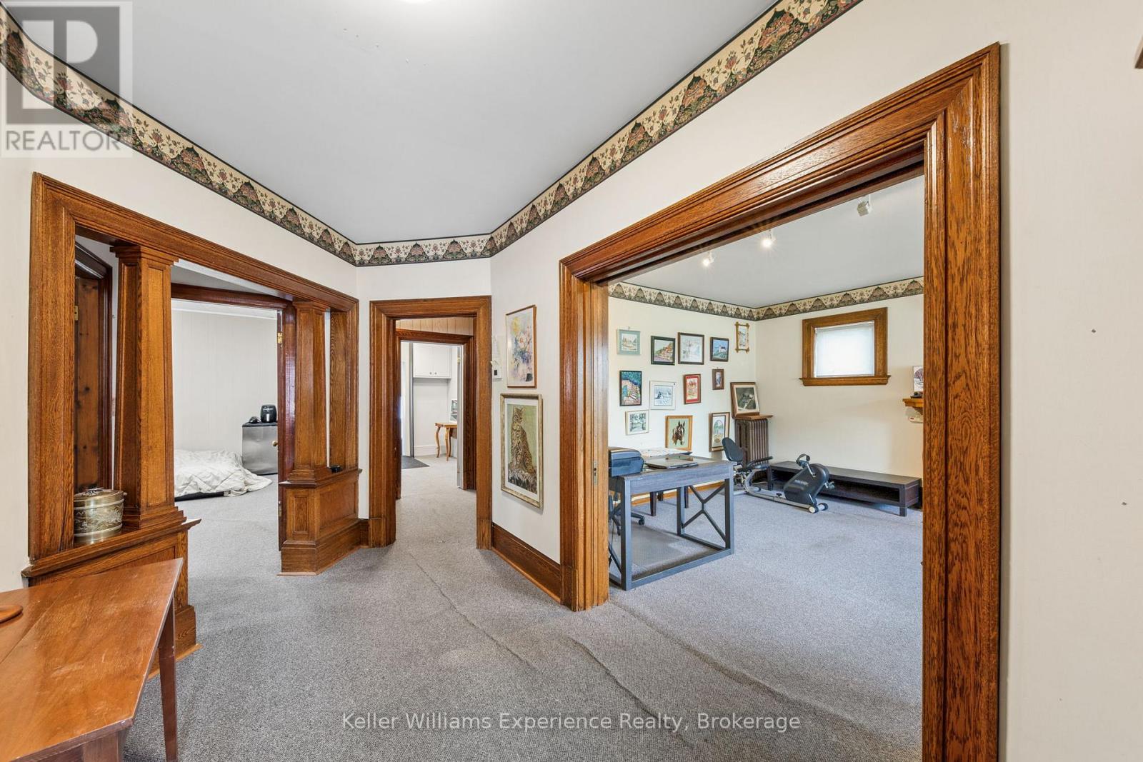 390 KING STREET - 6