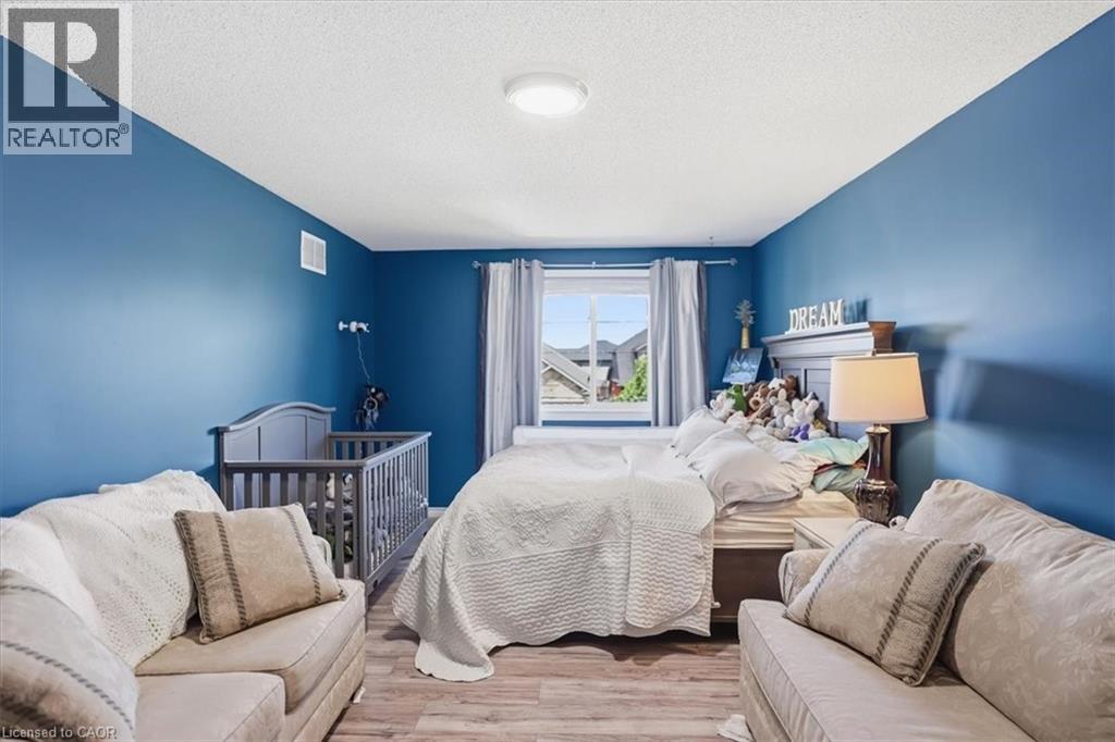 4804 JOHN Street - 13