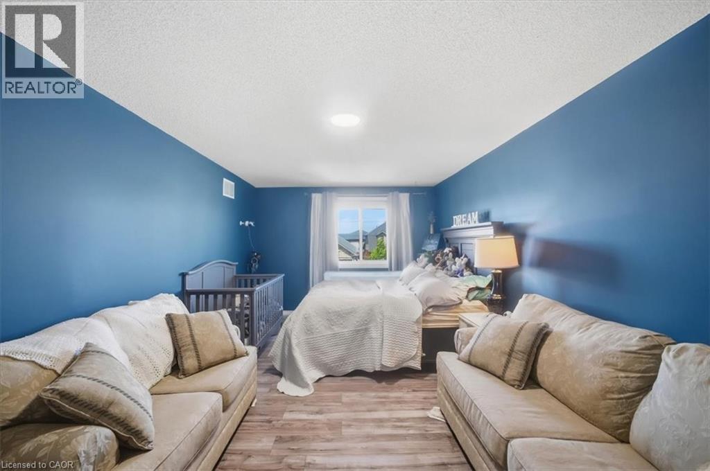 4804 JOHN Street - 18