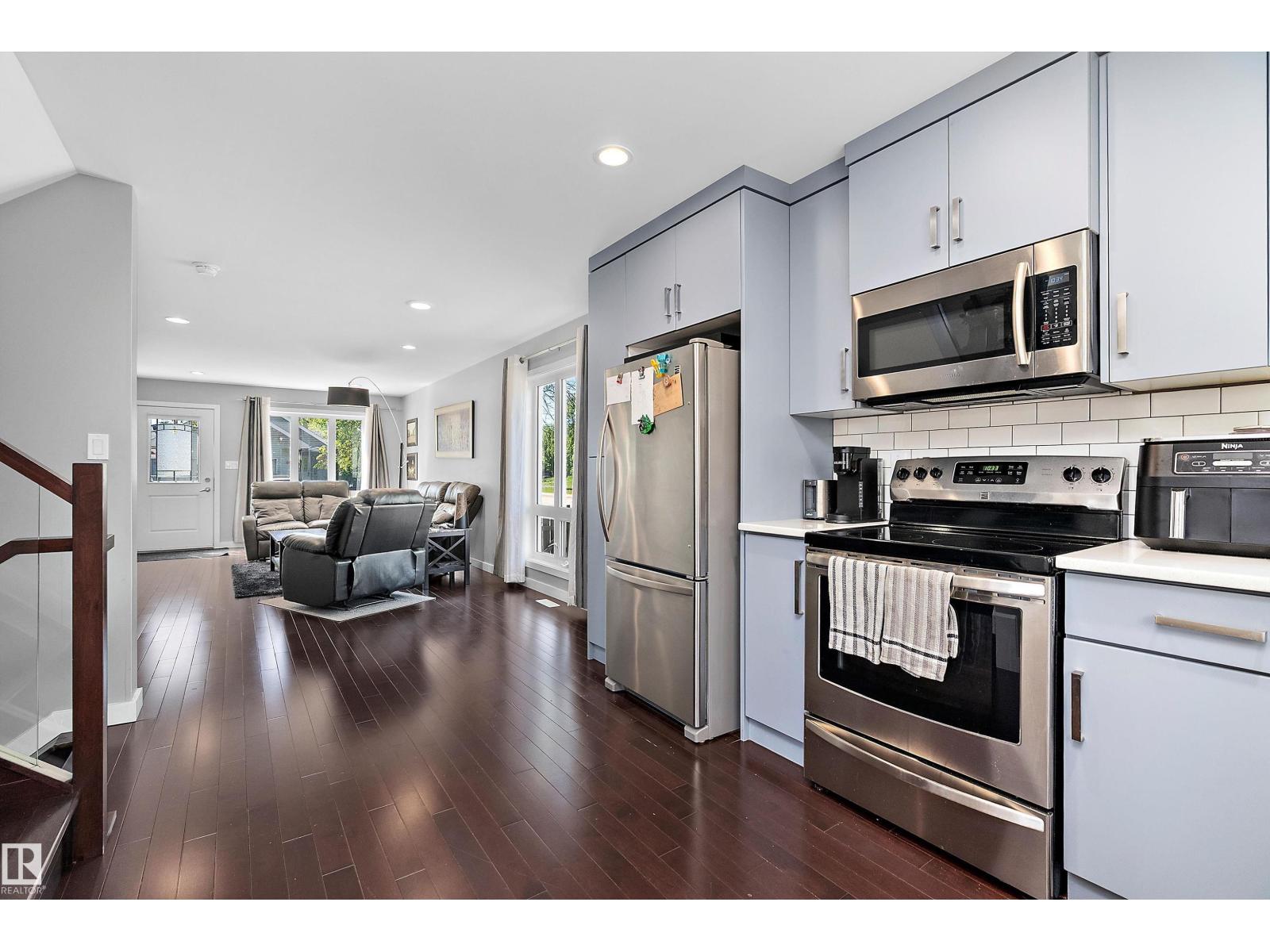 14832 103 Ave NW - 19