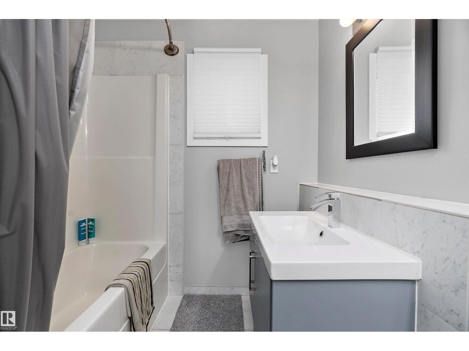 14832 103 Ave NW - 36