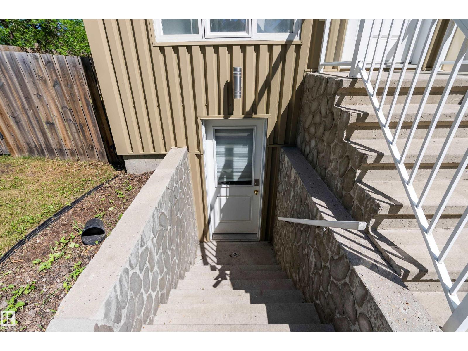 14832 103 Ave NW - 52