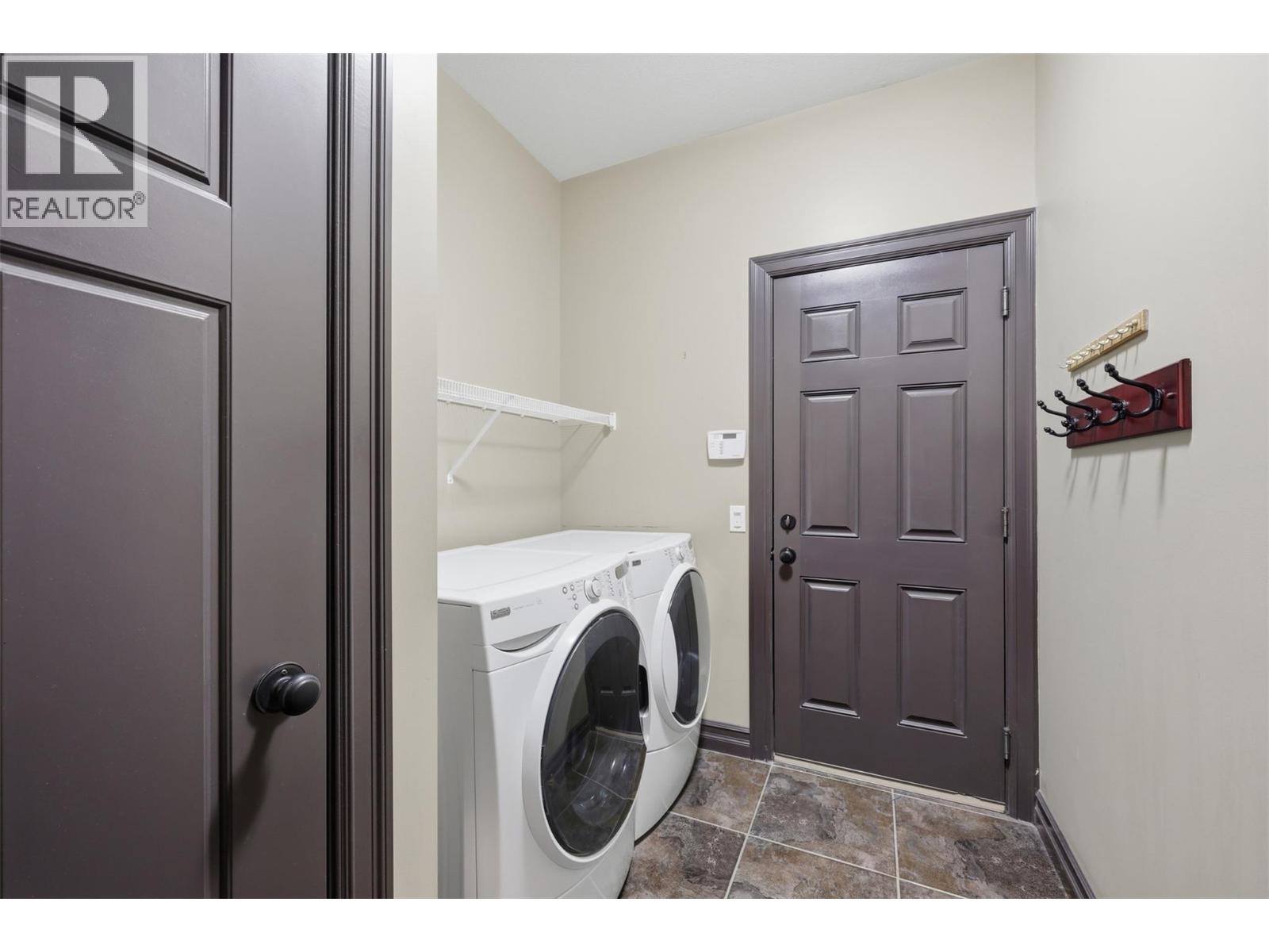 500 STONERIDGE Drive - 38