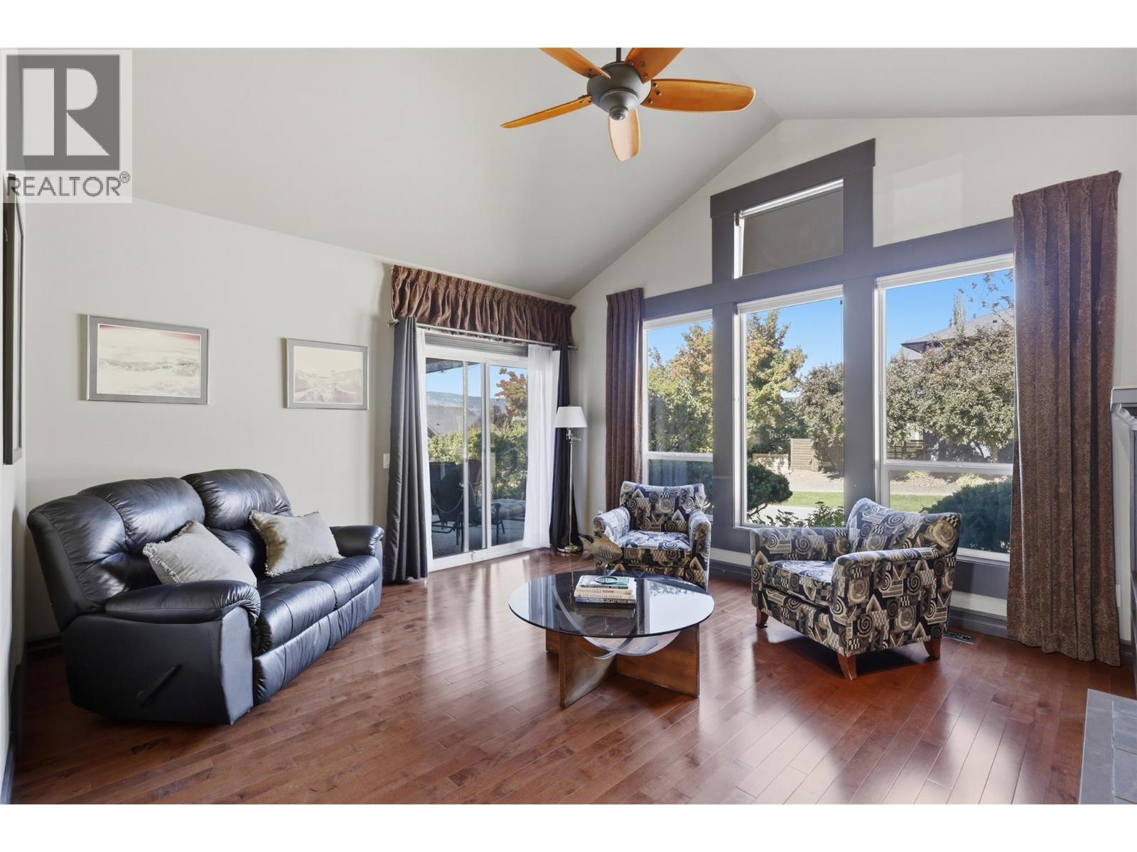 500 STONERIDGE Drive - 7
