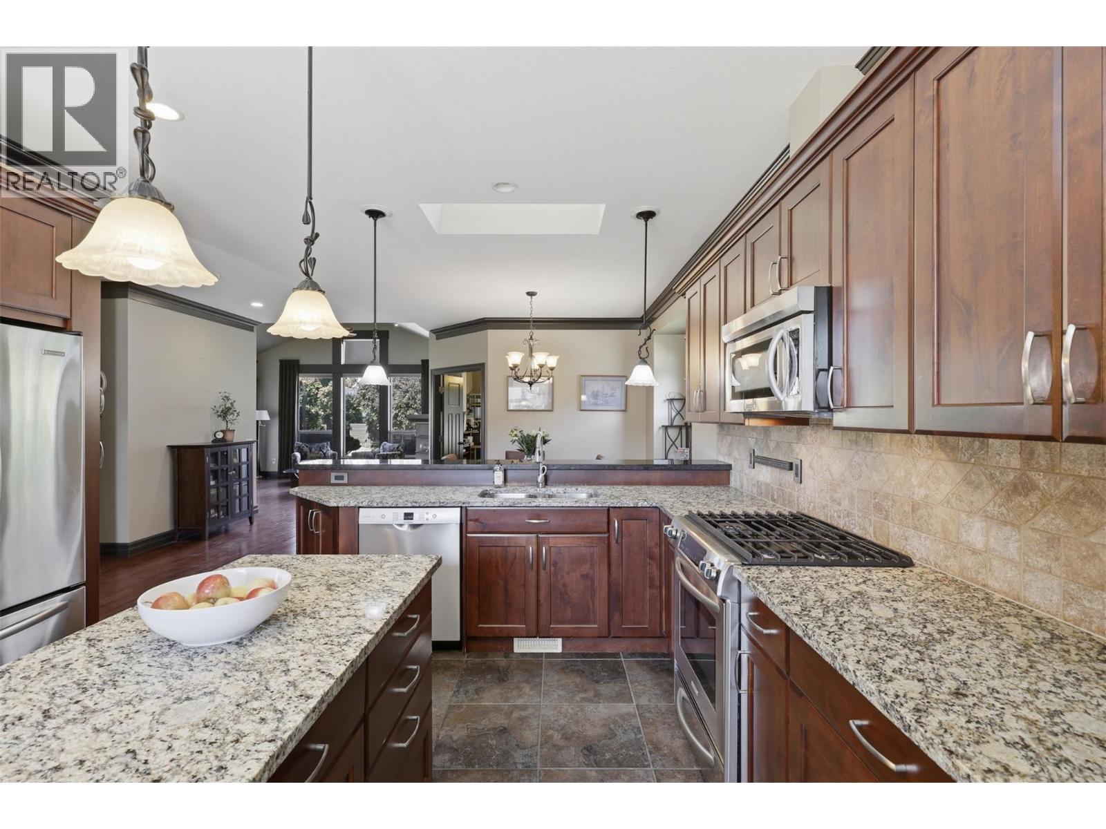 500 STONERIDGE Drive - 25