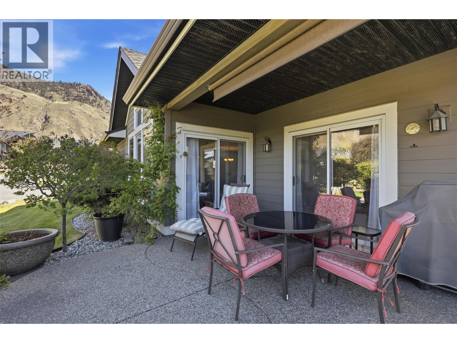 500 STONERIDGE Drive - 12
