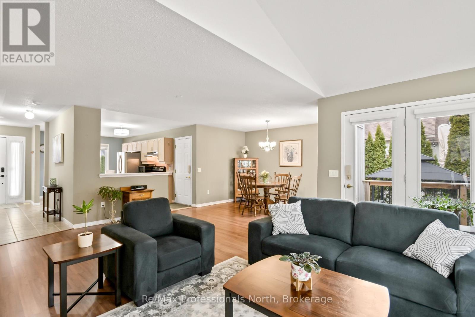 102 PINERIDGE GATE - 15