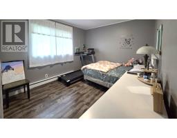 52 Carmen Avenue thumbnail 10