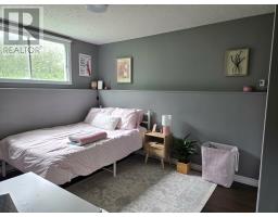 52 Carmen Avenue thumbnail 19