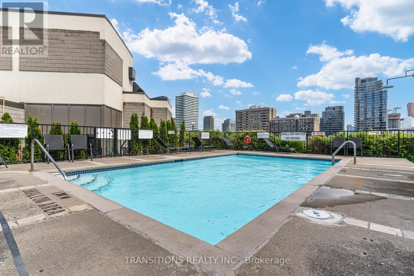 #610 25 MAITLAND STREET - 27