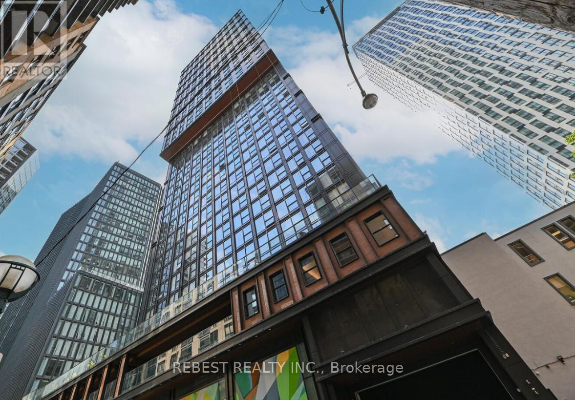 #1903 82 DALHOUSIE STREET - 1