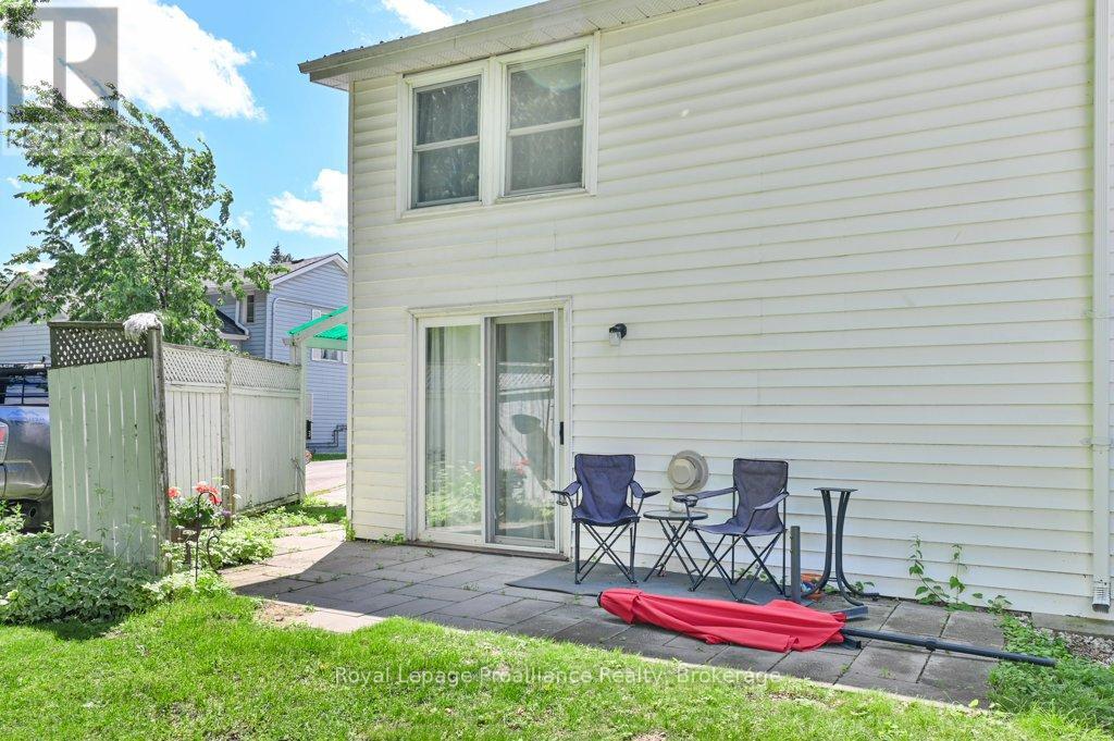 267 FOSTER AVENUE - 29