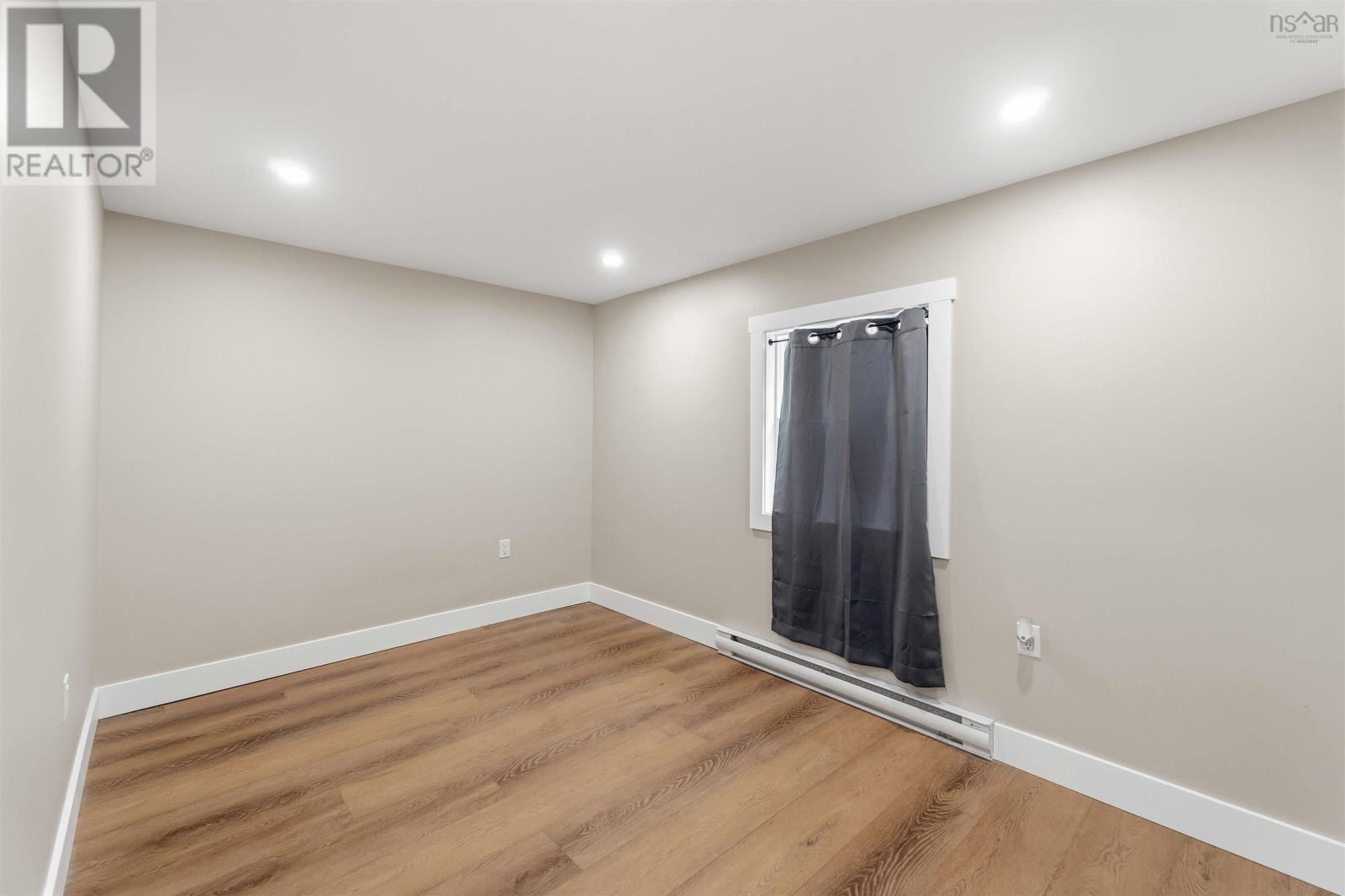 Property 20 of 28 of 9 Gordon Street