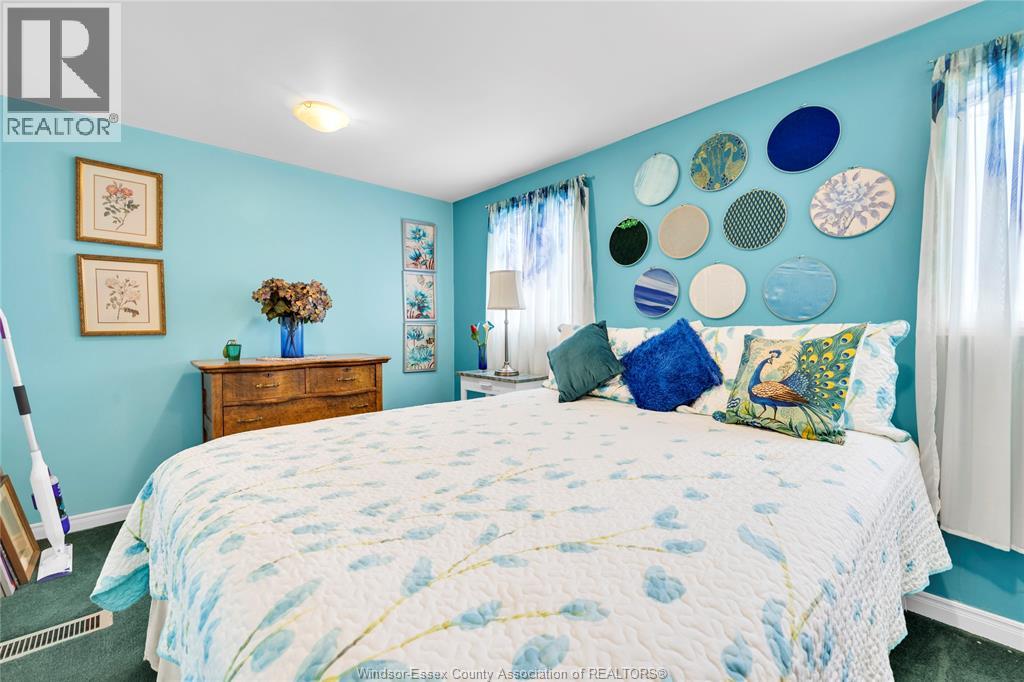 6 VISCOUNT PARKWAY - 14