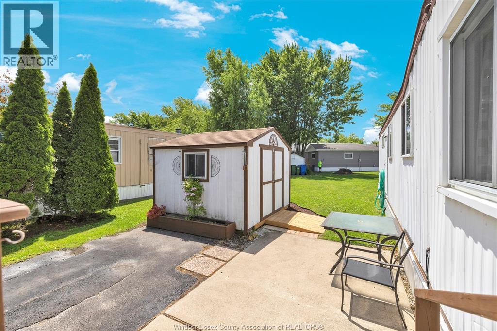 6 VISCOUNT PARKWAY - 20