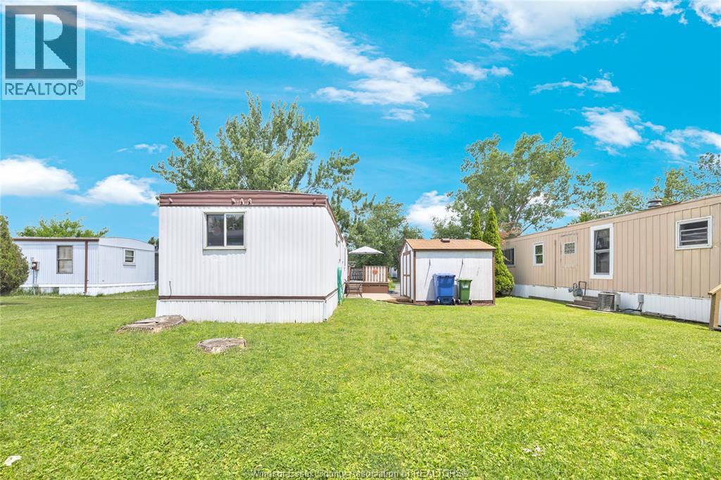 6 VISCOUNT PARKWAY - 22