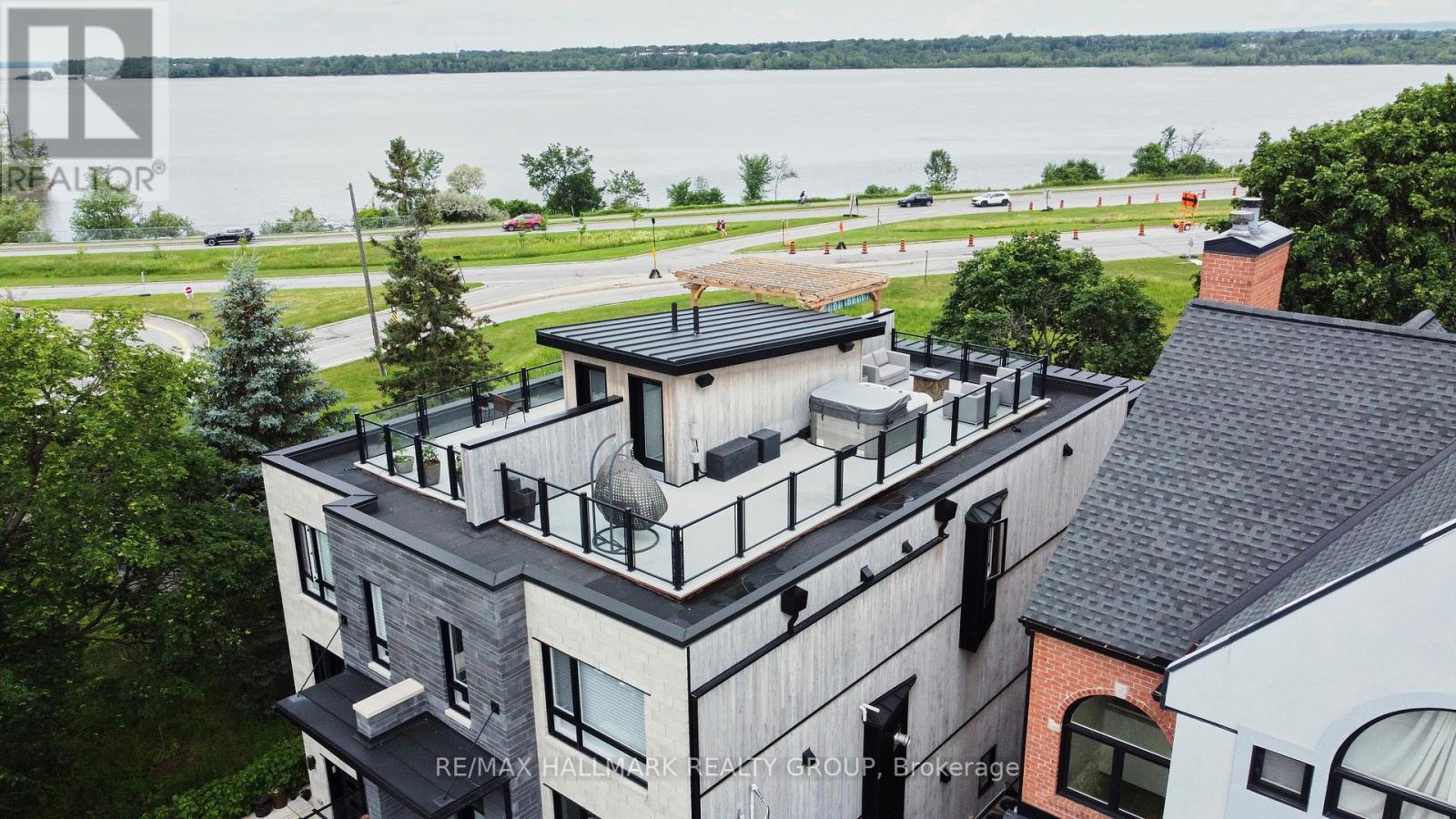 2167 RICE AVENUE - 46