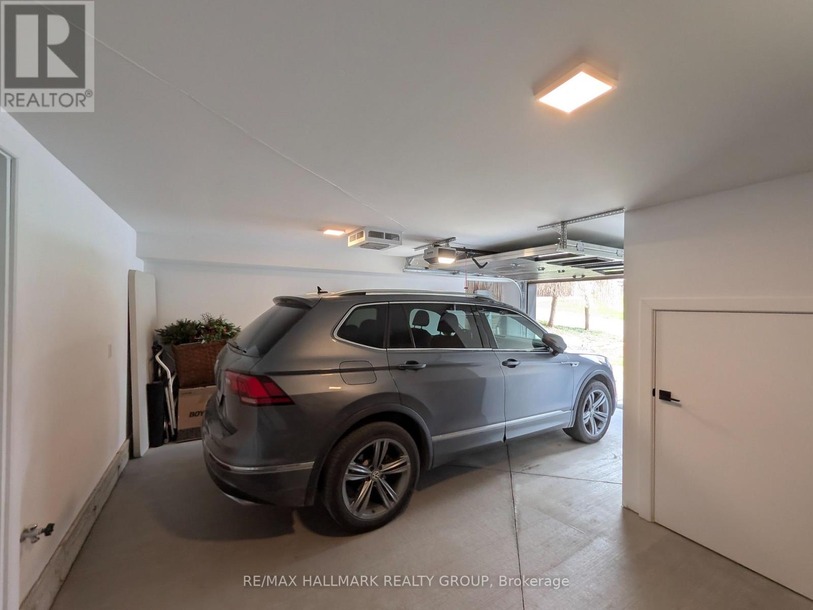 2167 RICE AVENUE - 48